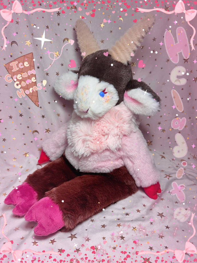 Heladita the Dolly